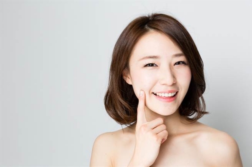 女人嘴边长痣有什么寓意